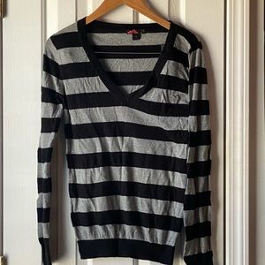 Forever 21 Gray and Black Striped V-Neck Sweater